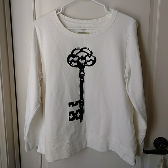 Style & Co. Tops - 3/$30 Cream colored sweatshirt with  key 1X
